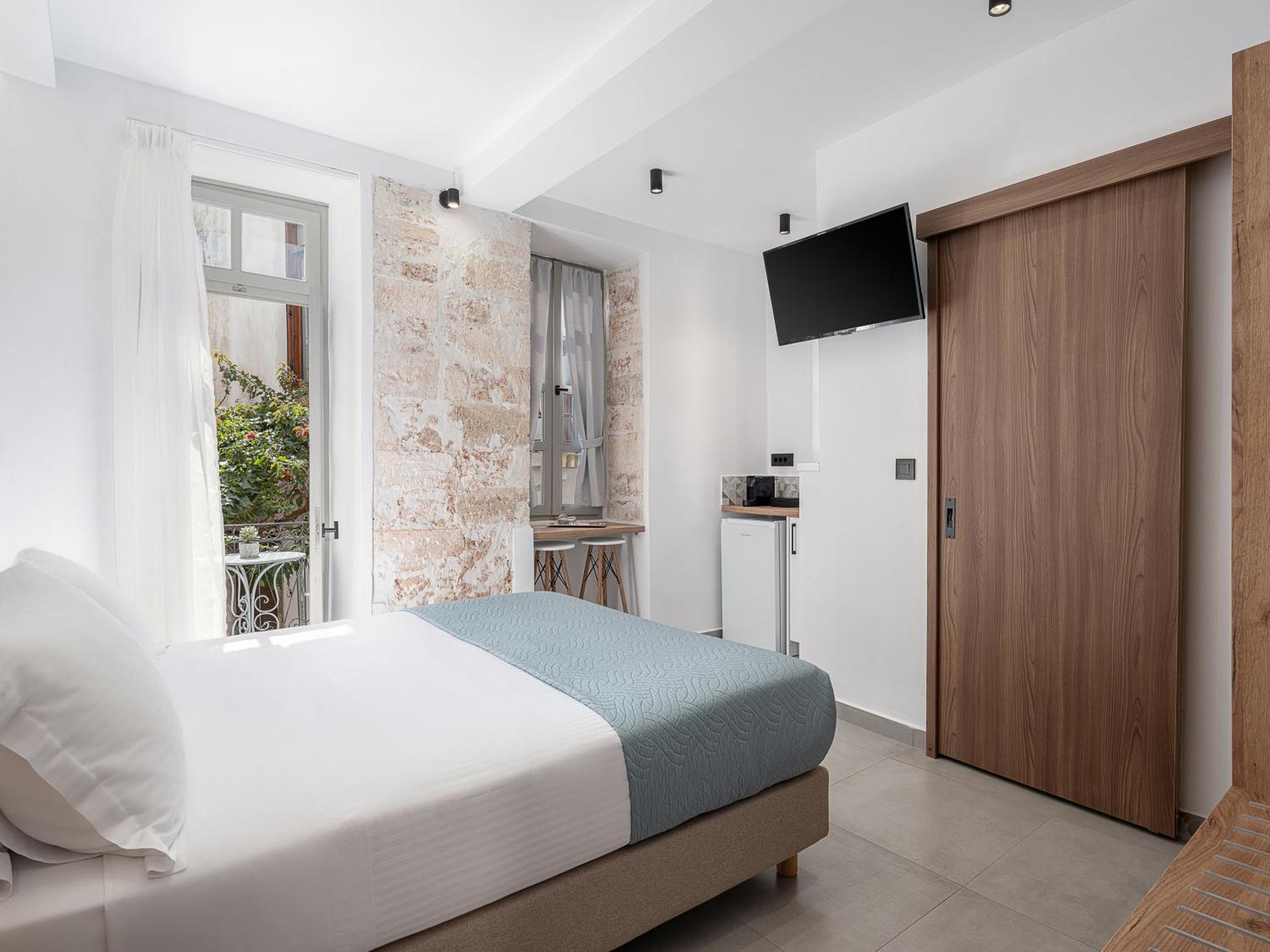 Отель Porto Vecchio Ханья Экстерьер фото