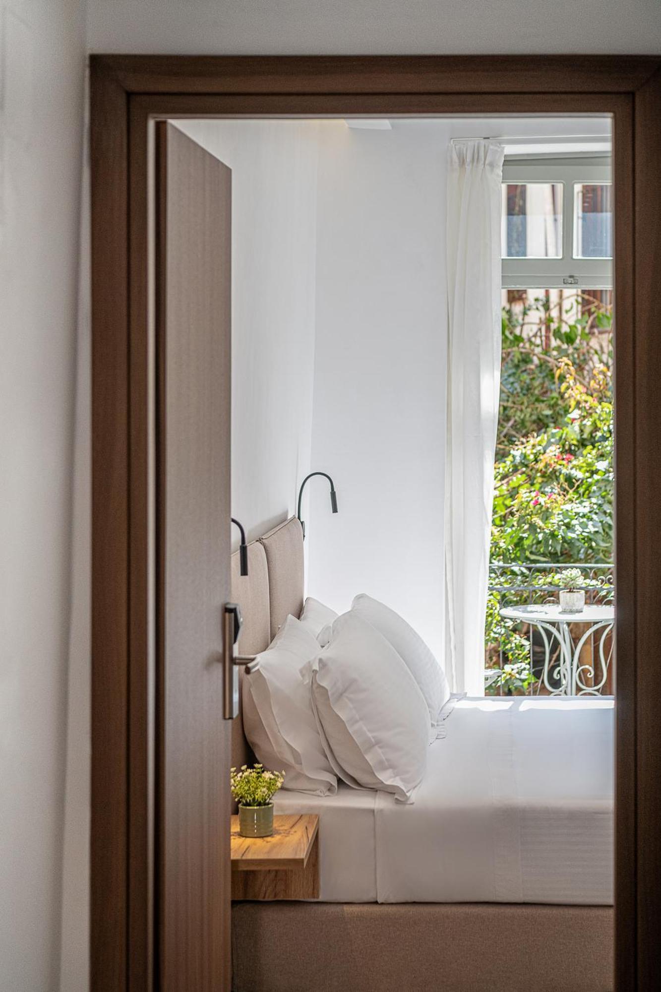 Отель Porto Vecchio Ханья Экстерьер фото