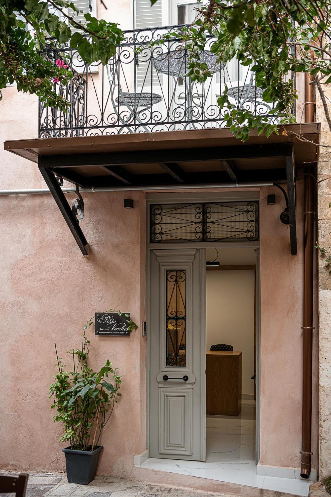 Отель Porto Vecchio Ханья Экстерьер фото
